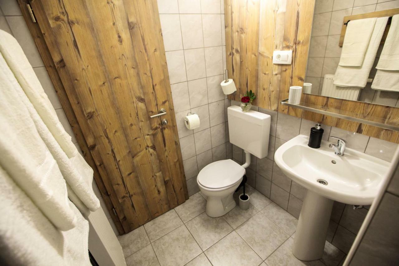 Hisa Poljana Rooms Prevalje Exteriér fotografie