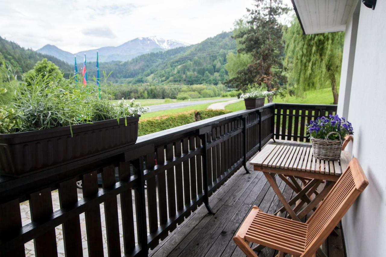Hisa Poljana Rooms Prevalje Exteriér fotografie