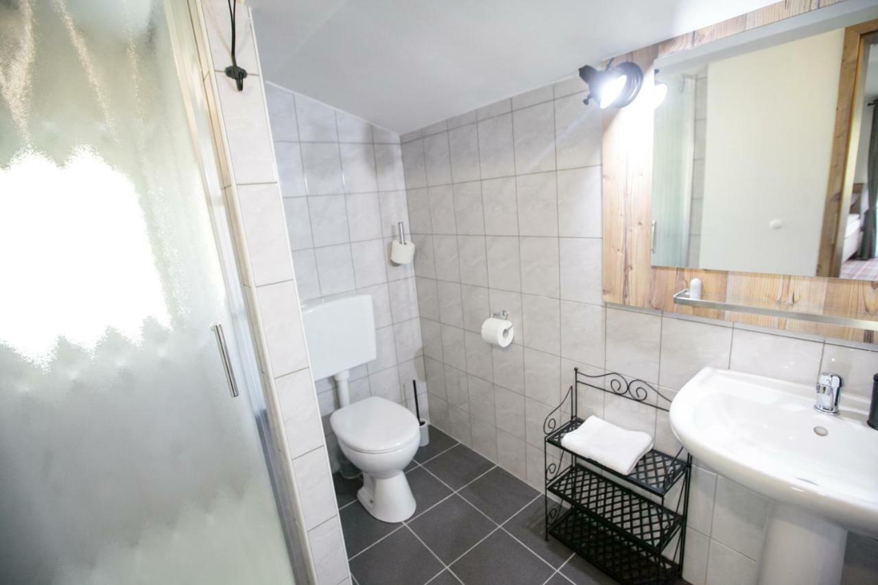 Hisa Poljana Rooms Prevalje Exteriér fotografie