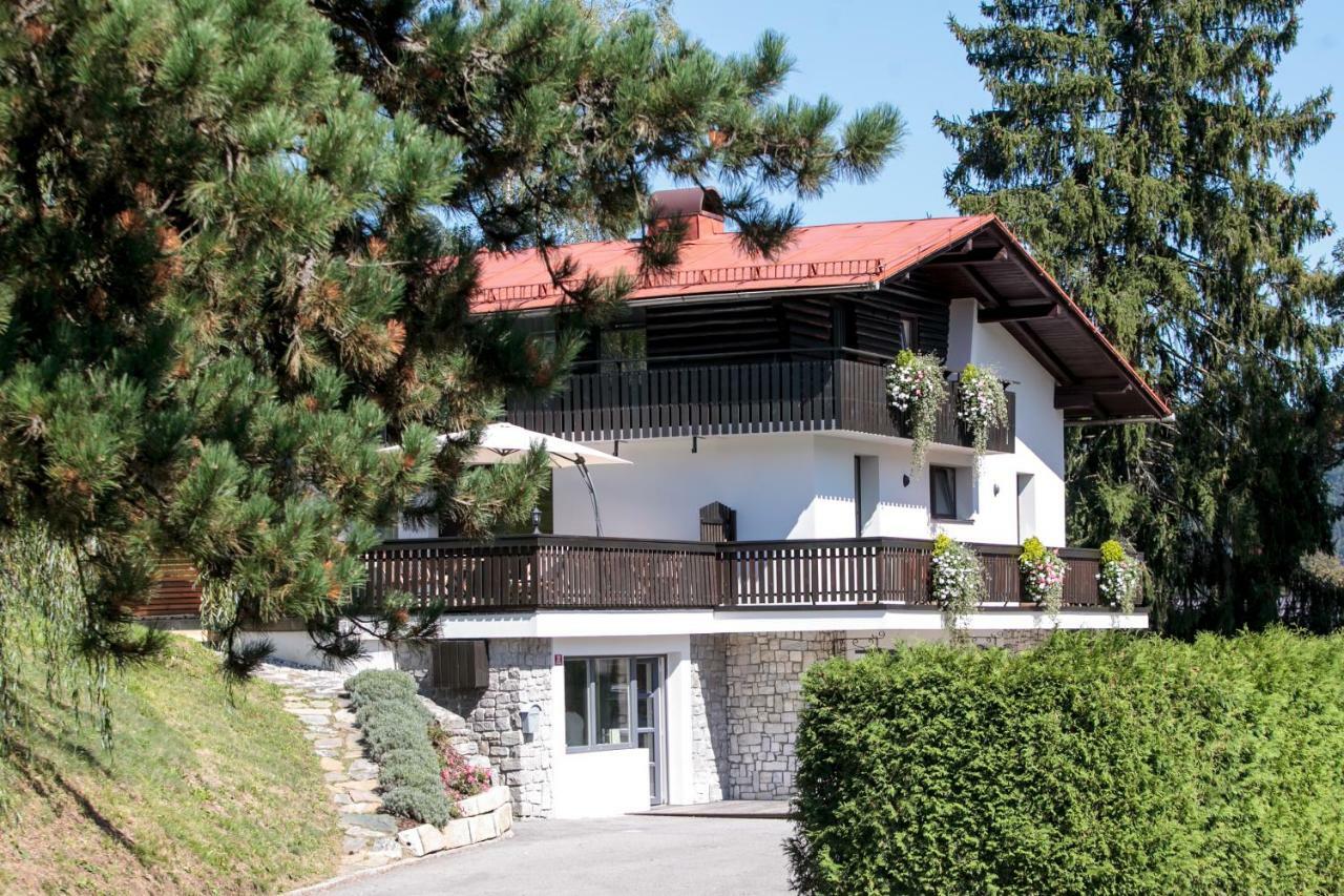 Hisa Poljana Rooms Prevalje Exteriér fotografie